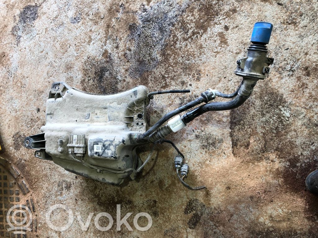 Skoda Octavia Mk3 (5E) Zbiornik płynu AdBlue 