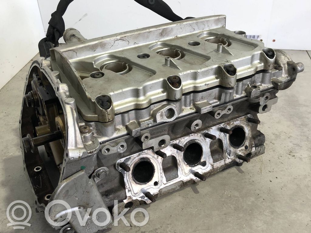 Audi A6 S6 C6 4F Engine head 