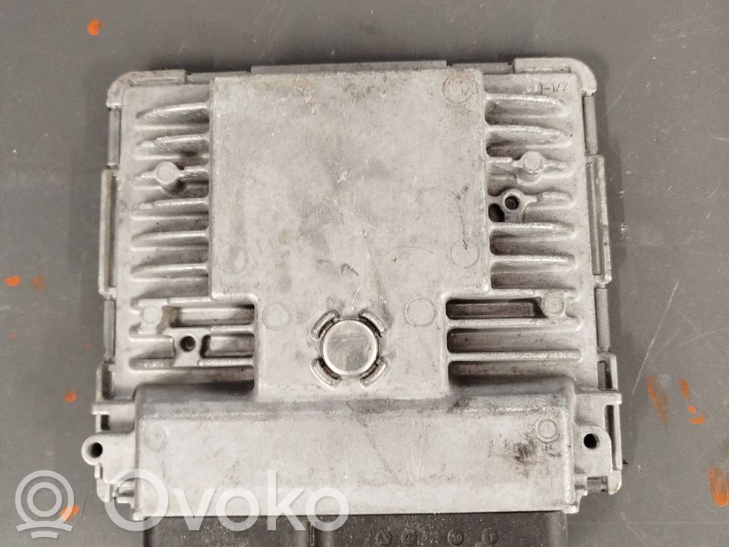 Skoda Fabia Mk2 (5J) Engine control unit/module 