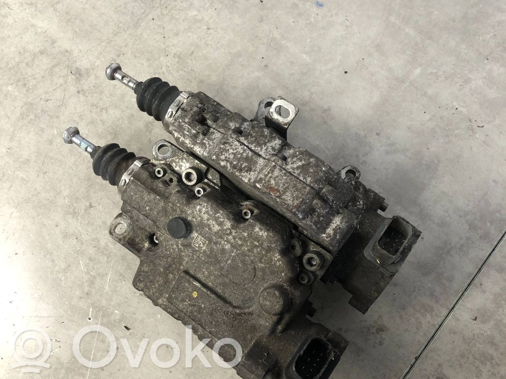 Główny cylinder sprzęgła   414702B001