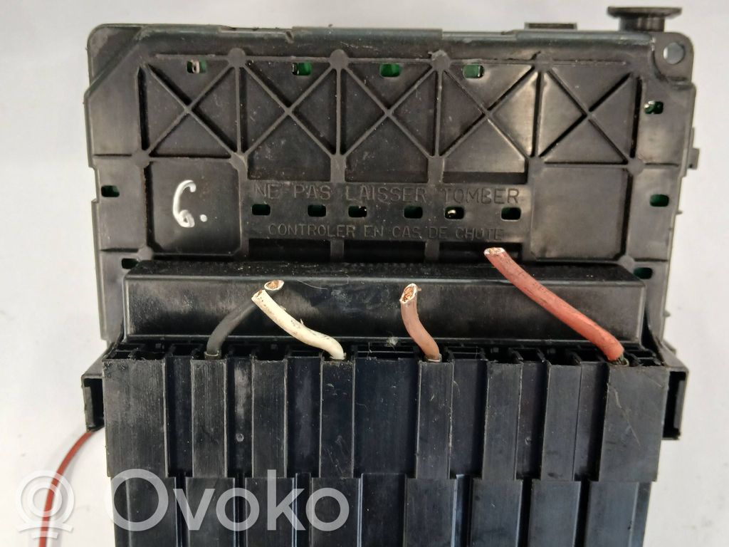 Citroen Xsara Picasso Fuse module 