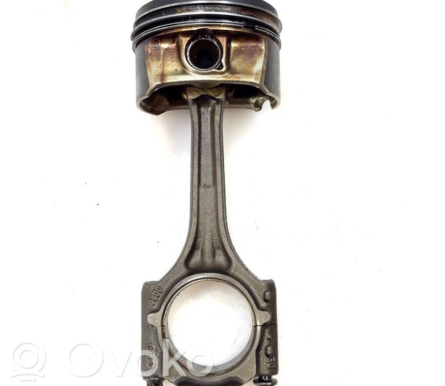 Audi A6 S6 C6 4F Piston with connecting rod 