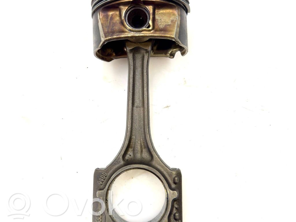 Audi A6 S6 C6 4F Piston with connecting rod 