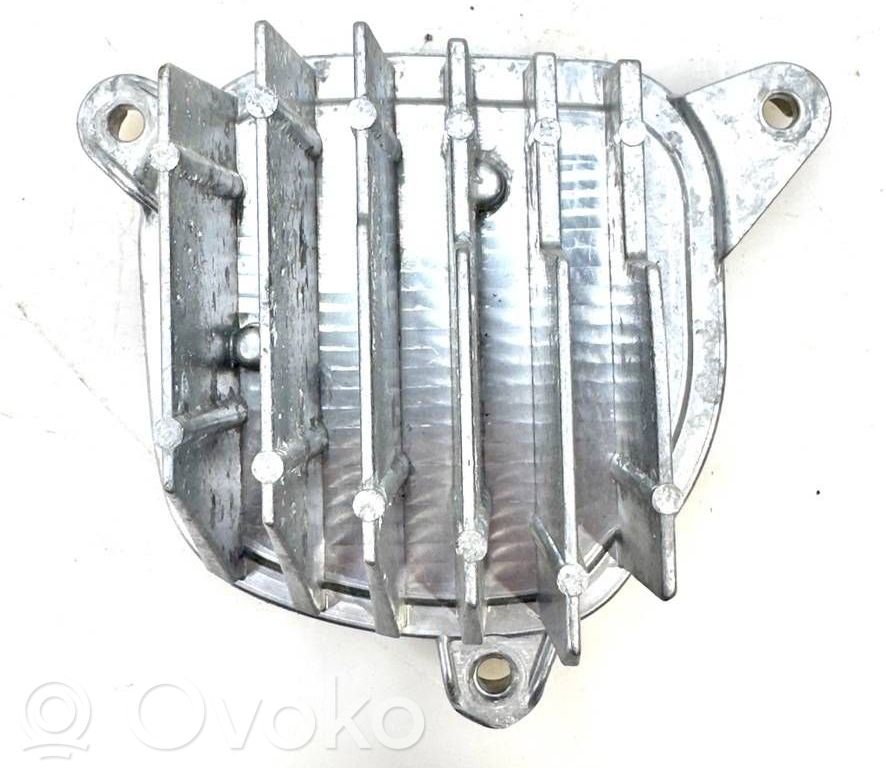 Volkswagen ID.7 Lastre de faros xenón 