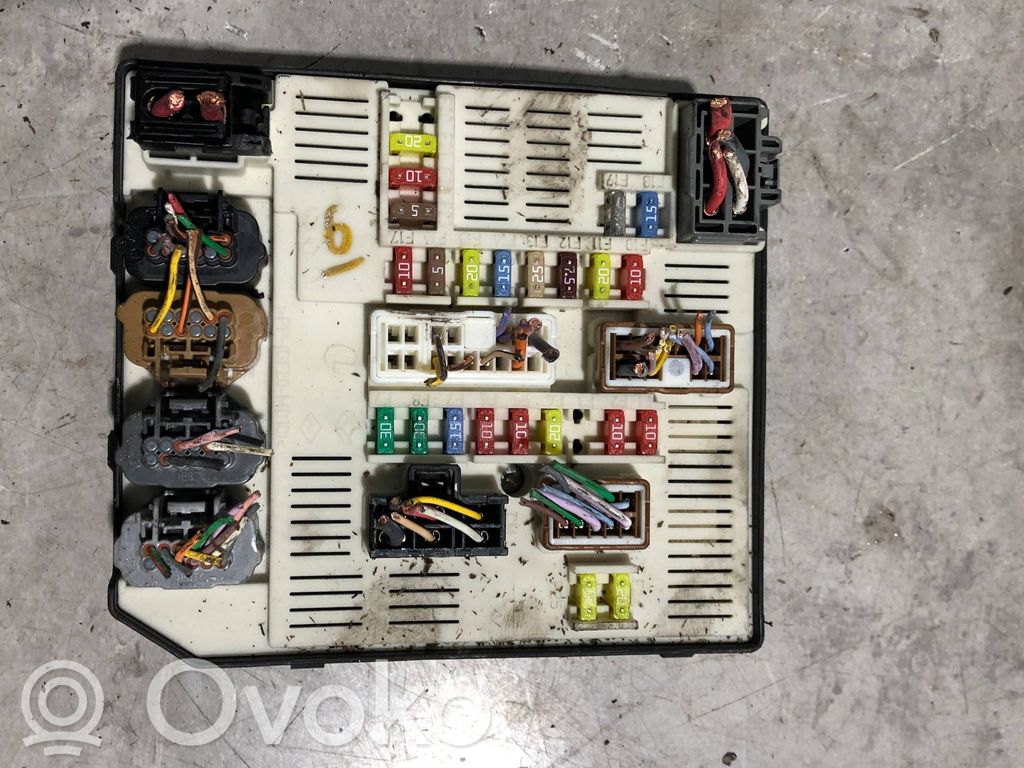 Renault Megane III Fuse module 