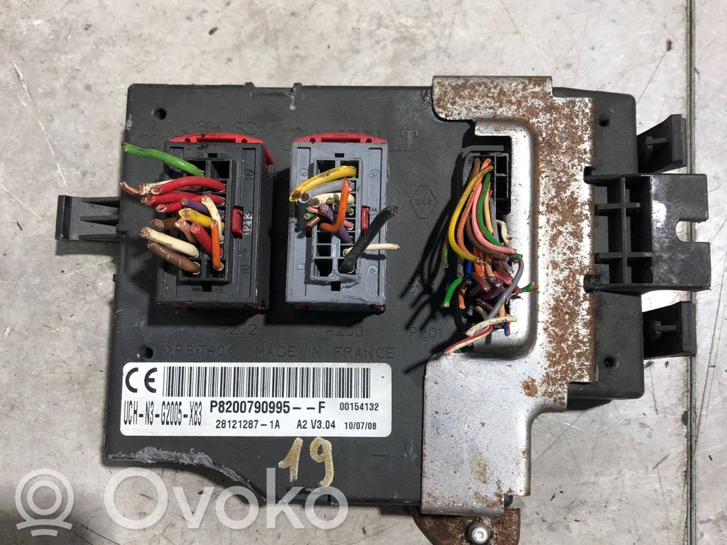 Renault Trafic II (X83) Comfort/convenience module 
