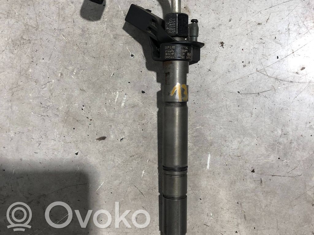 Audi Q7 4M Inyector de combustible 