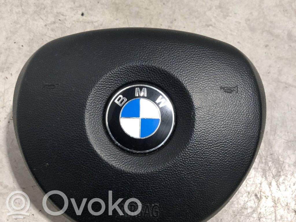 BMW 3 E90 E91 Vairo oro pagalvė 