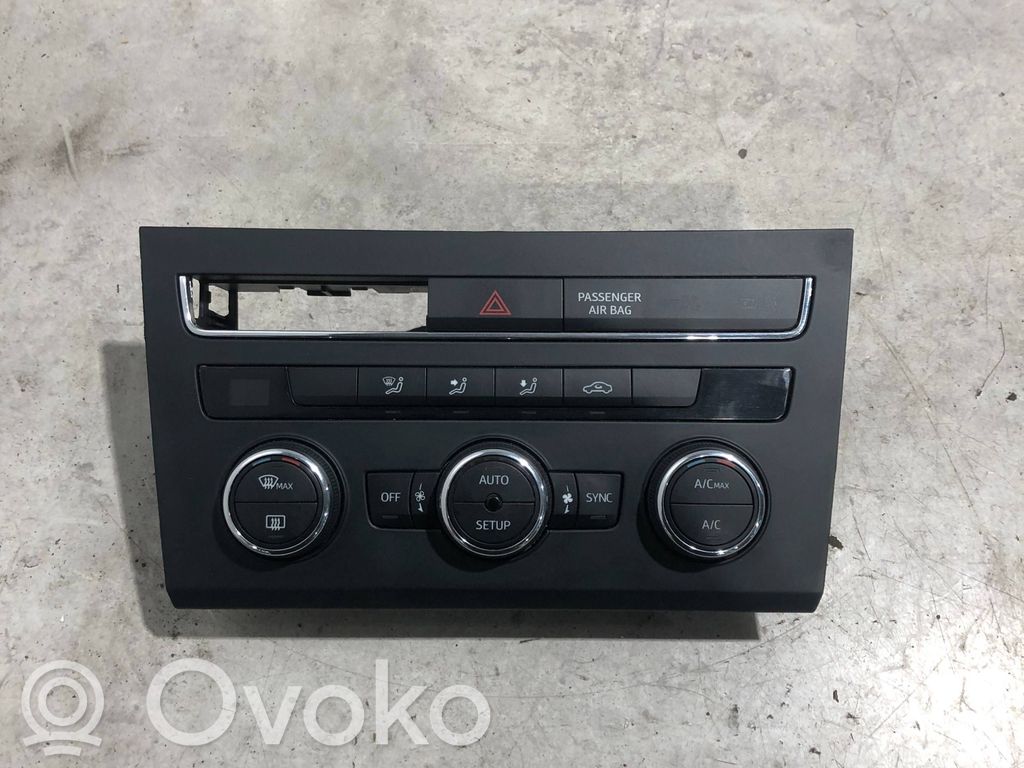 Seat Leon (1P) Climate control unit 