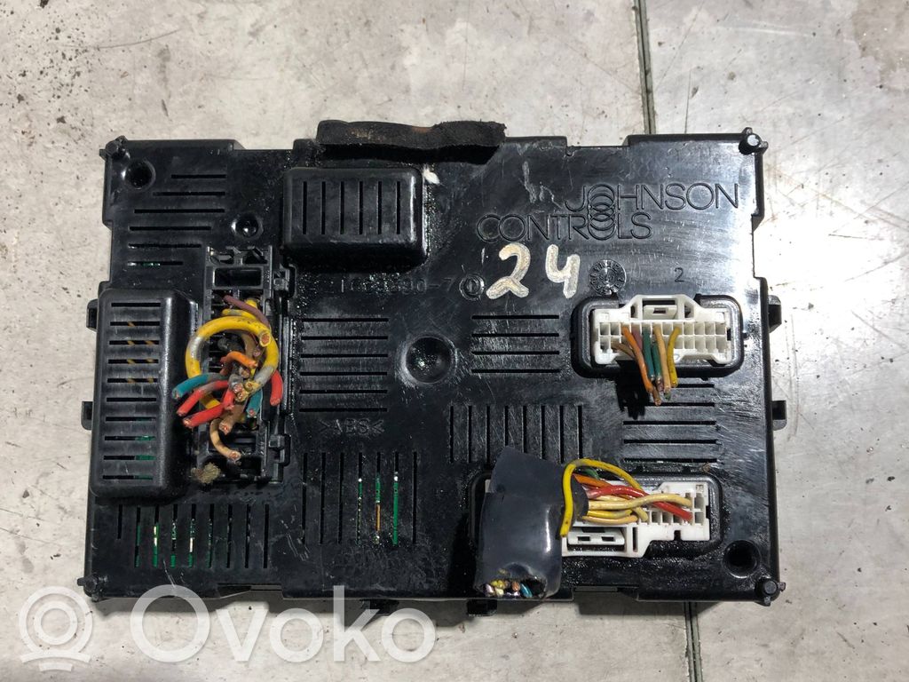 Nissan Note (E11) Комфортный модуль 