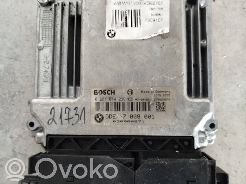 BMW 3 E90 E91 Variklio valdymo blokas 
