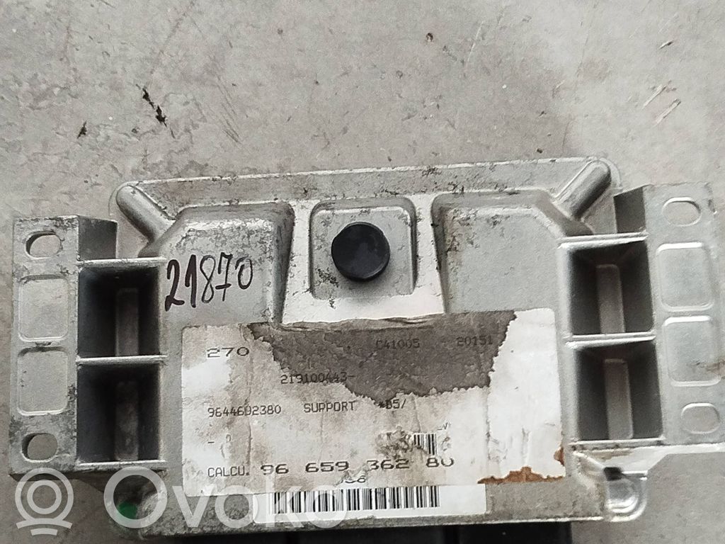 Citroen C4 I Engine control unit/module 
