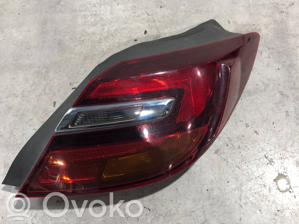 Opel Insignia A Lampa tylna 