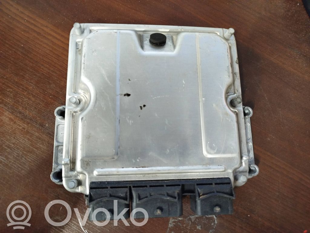 Citroen C5 Engine control unit/module 