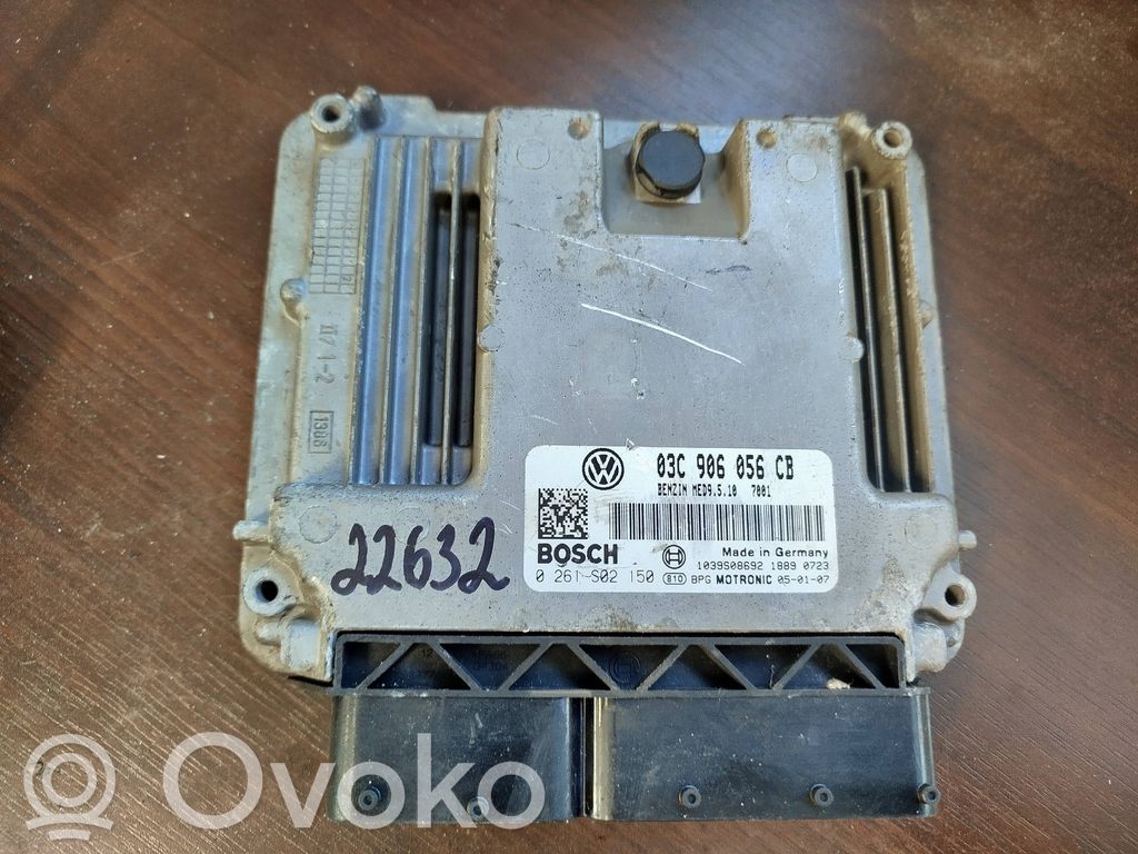 Volkswagen Golf V Engine control unit/module 
