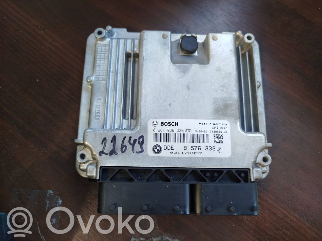 BMW 1 F20 F21 Engine control unit/module 