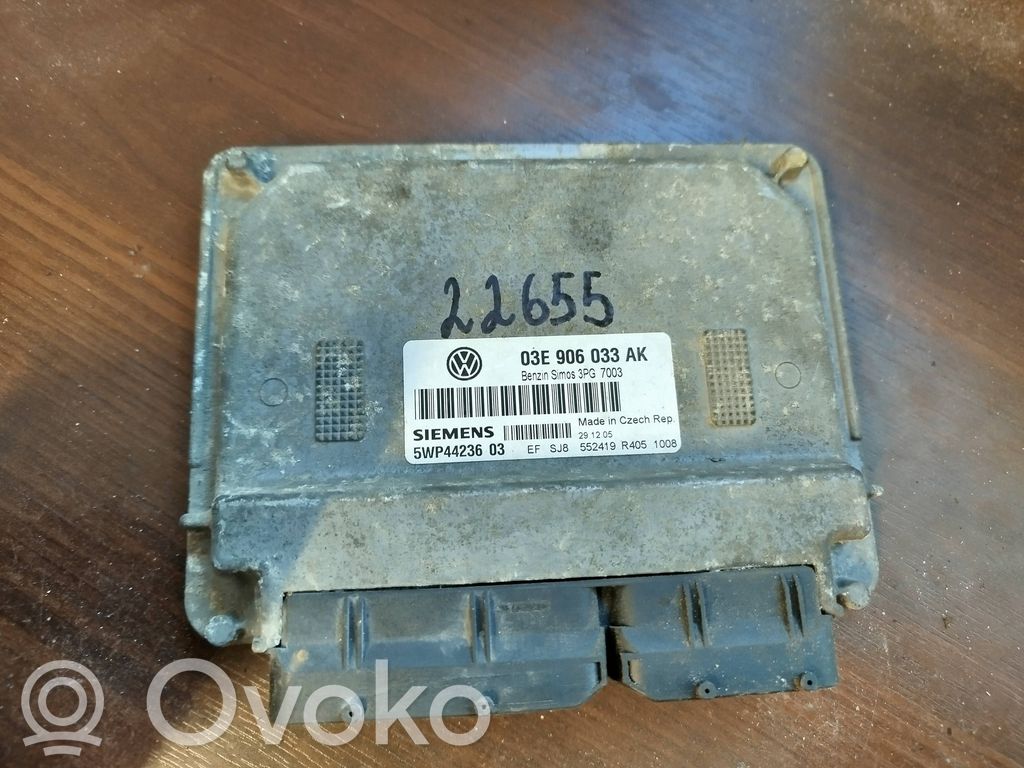 Engine control unit/module   03E906033AK
