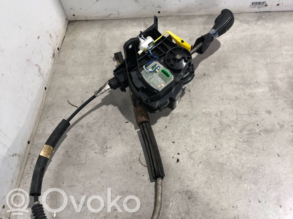 Ford C-MAX II Gear shifter/selector 