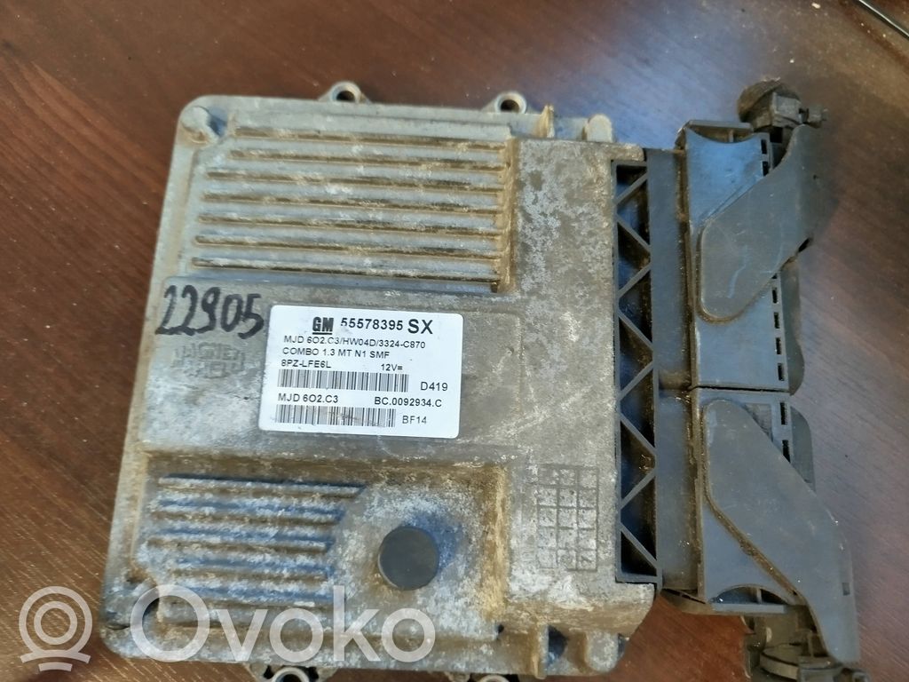 Opel Combo C Engine control unit/module 