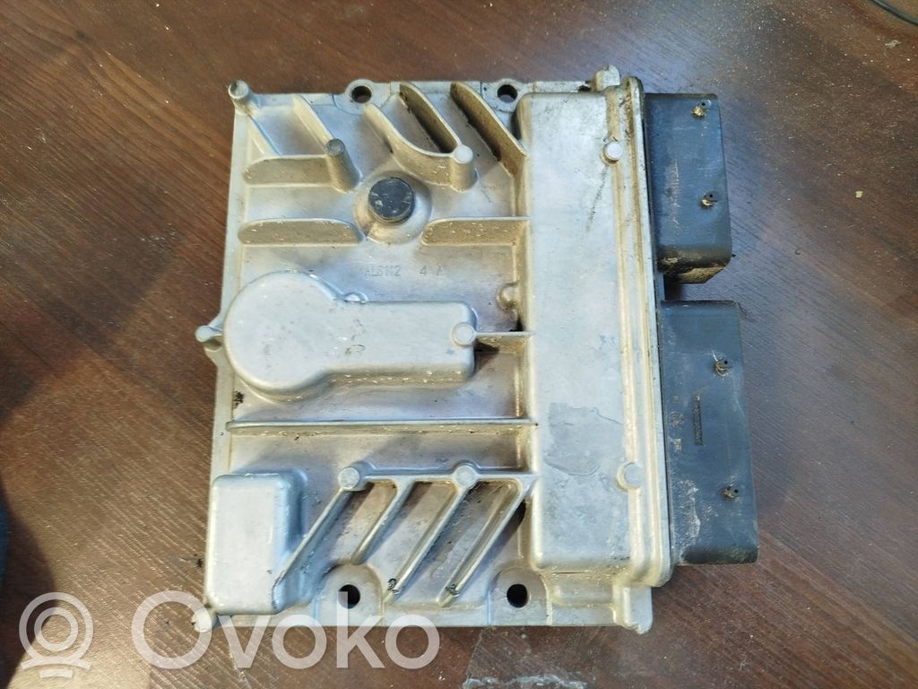 Opel Astra J Engine control unit/module 