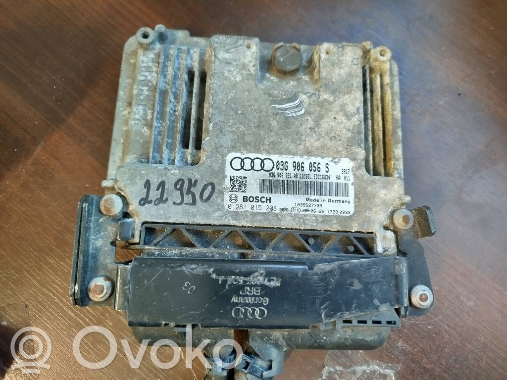Volkswagen PASSAT B6 Engine control unit/module 