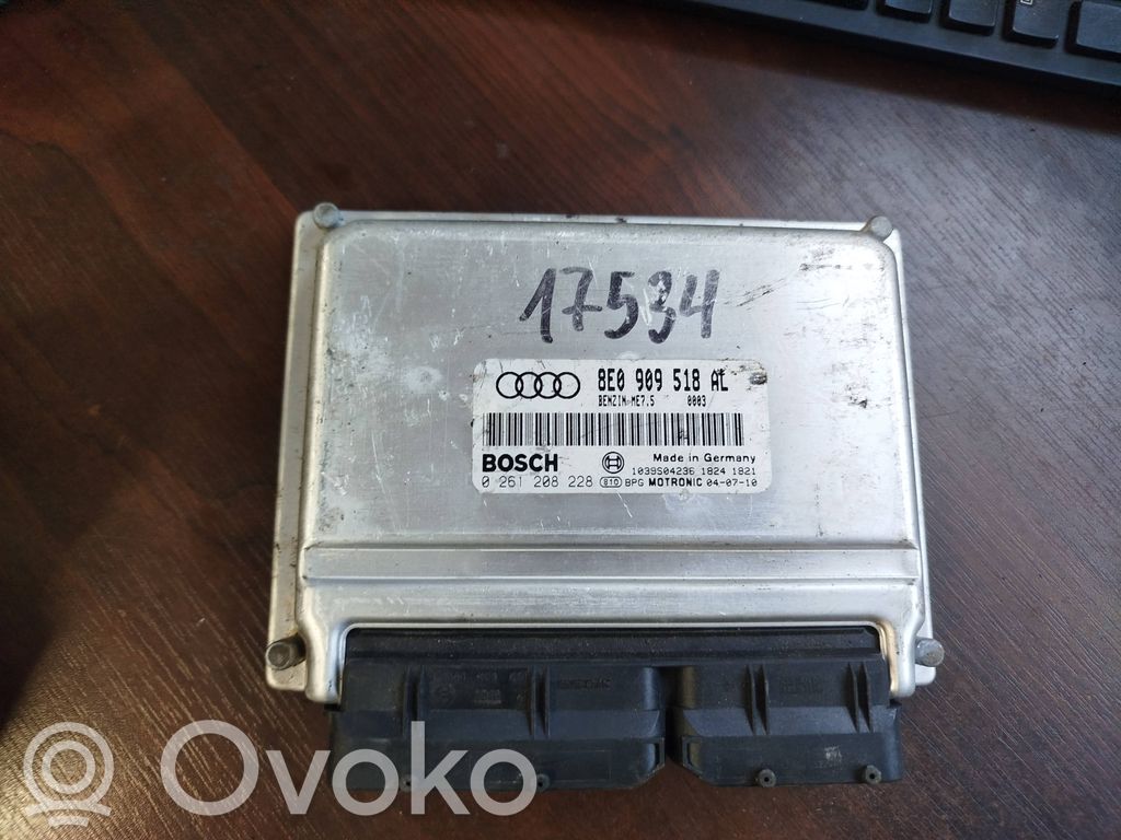 Audi A4 S4 B8 8K Engine control unit/module 