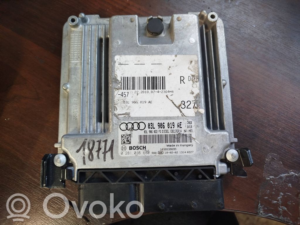 Audi A6 S6 C6 4F Engine control unit/module 