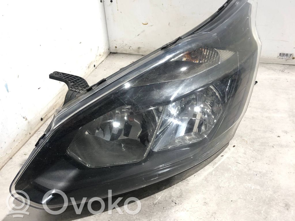 Ford Transit Custom Headlight/headlamp 
