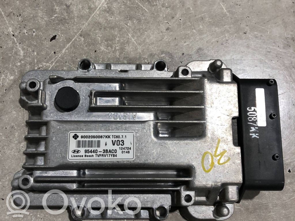 Hyundai i40 Gearbox control unit/module 