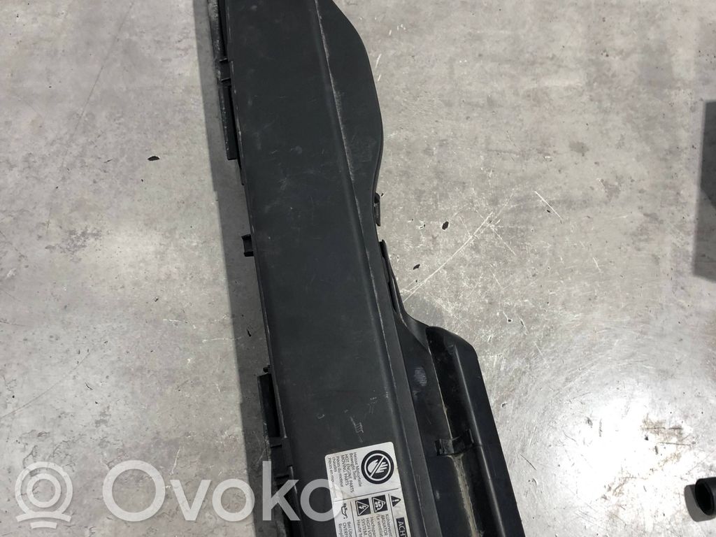 Volkswagen Golf VII Air intake duct part 