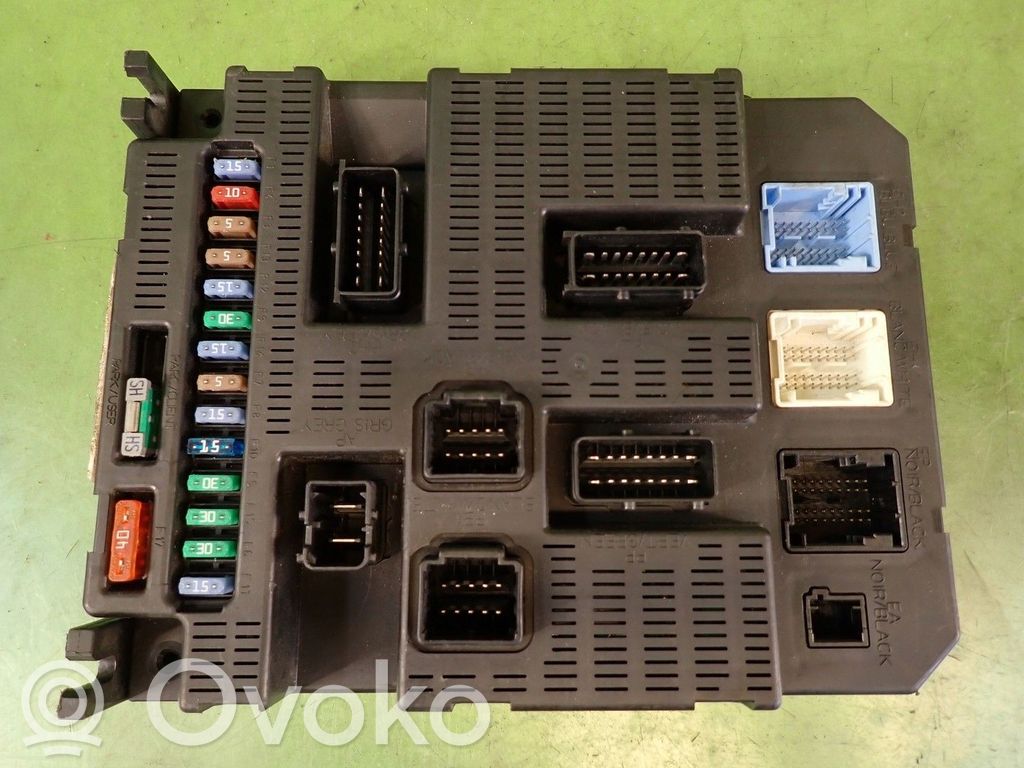 Citroen C2 Sulakemoduuli 