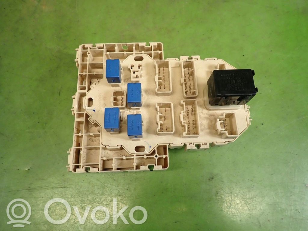 Suzuki SX4 Saugiklių blokas 