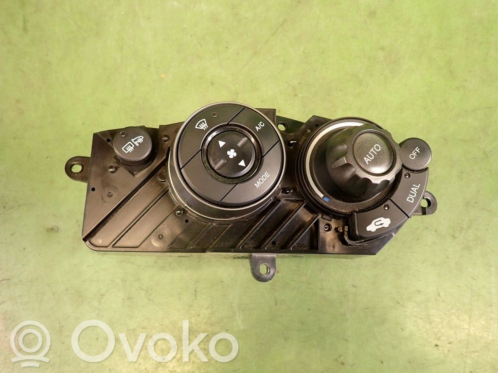 Honda Civic Climate control/heater control trim 