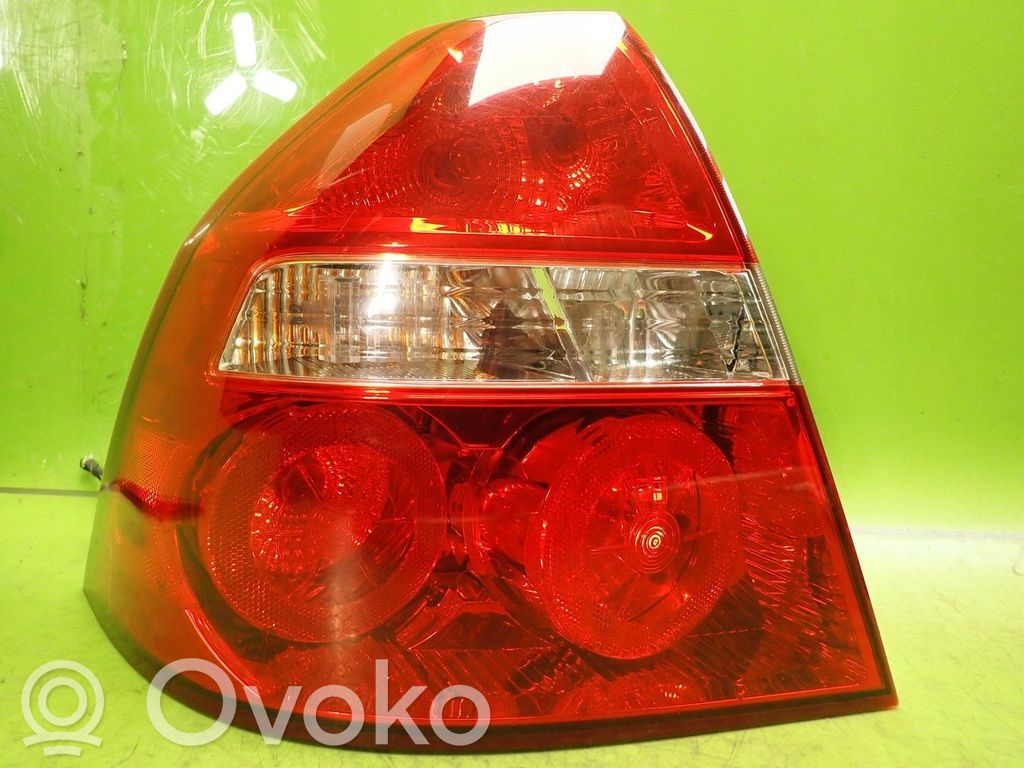 Chevrolet Aveo Aizmugurējais lukturis virsbūvē 