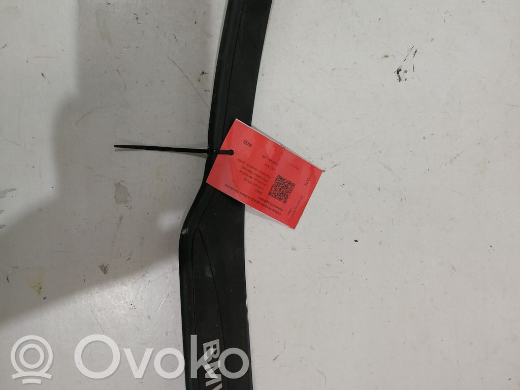 BMW 3 E90 E91 Takaoven kynnyksen suojalista 
