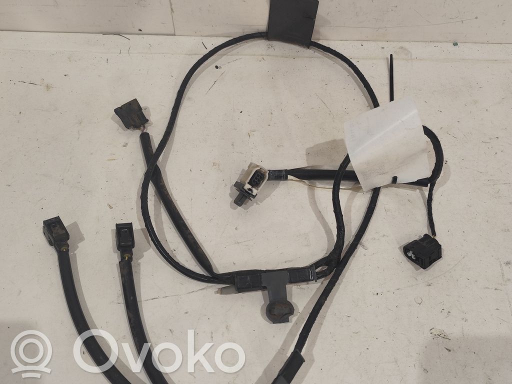 Cableado del sensor de aparcamiento (PDC)   BHS3672902