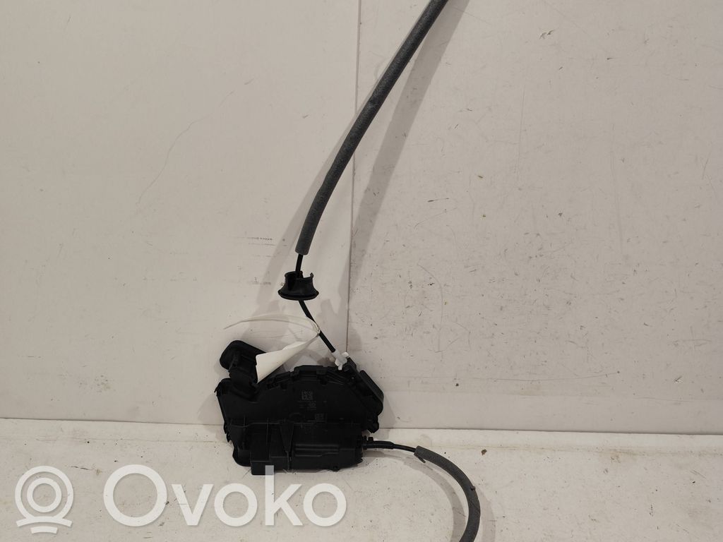 Volkswagen T-Roc Rear door lock 