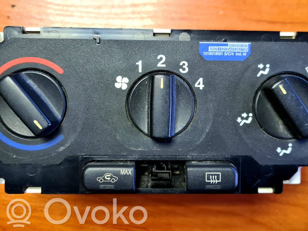 Opel Astra G Climate control unit 