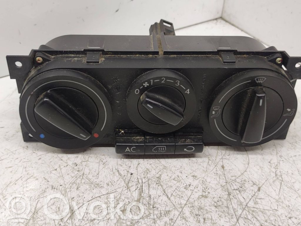 Volkswagen Sharan Climate control unit 