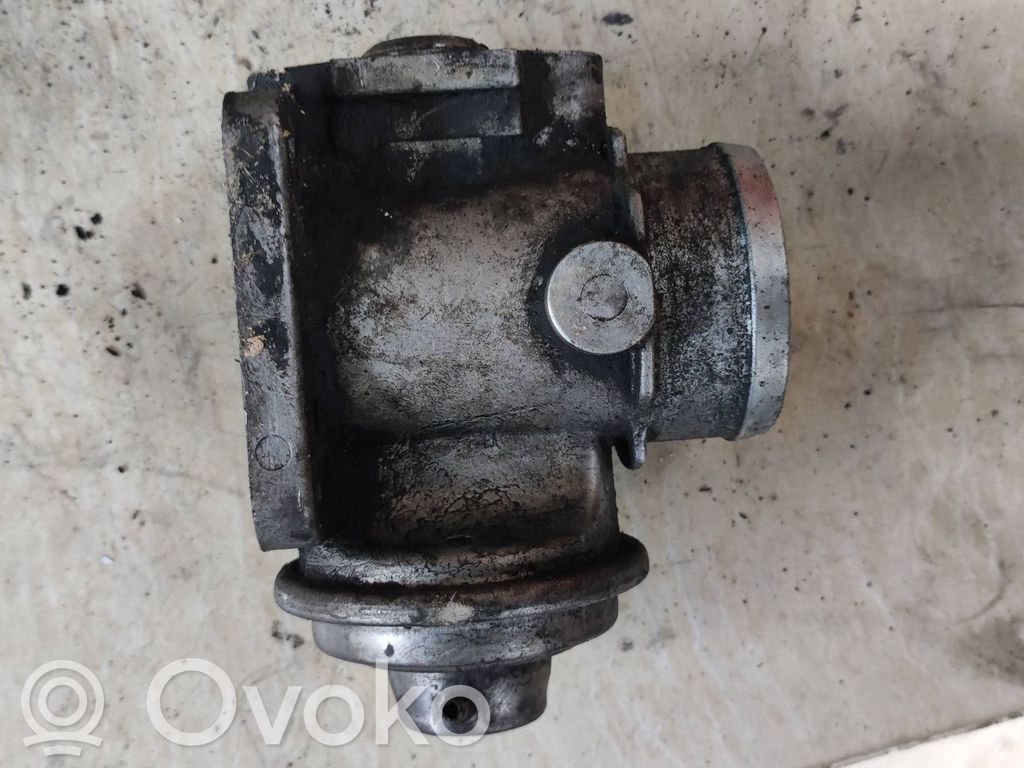 BMW 3 E36 EGR vožtuvas 