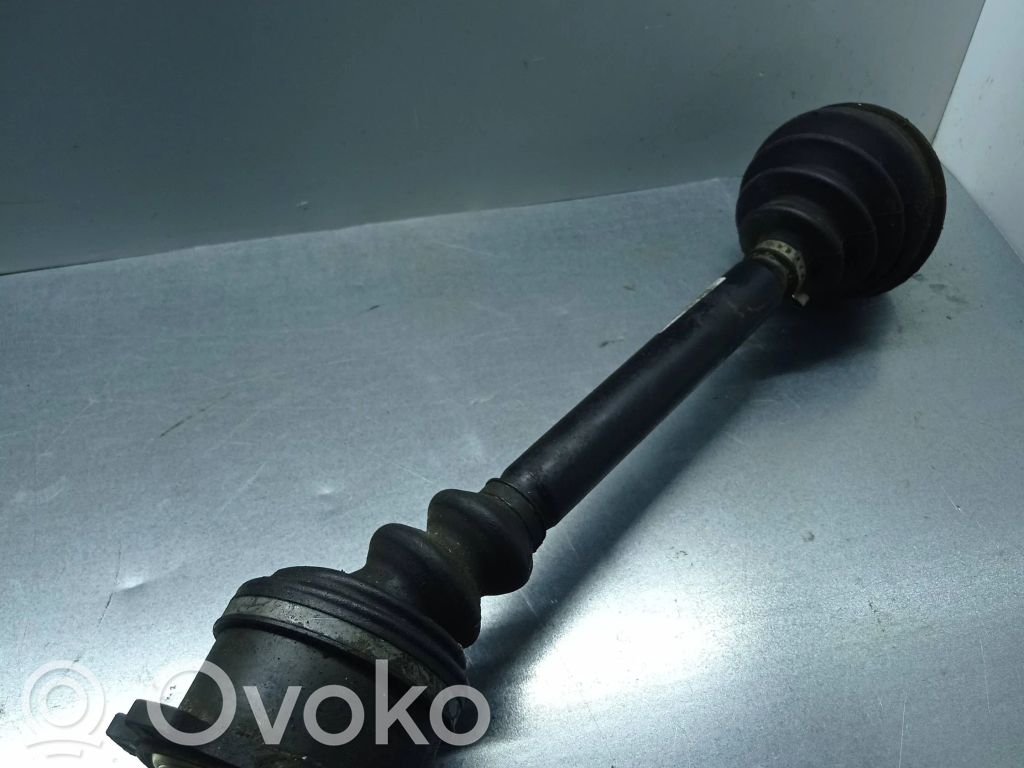 Audi A4 S4 B6 8E 8H Eje de transmisión delantero 