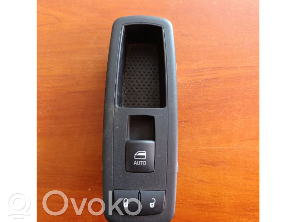 Dodge RAM Electric window control switch 