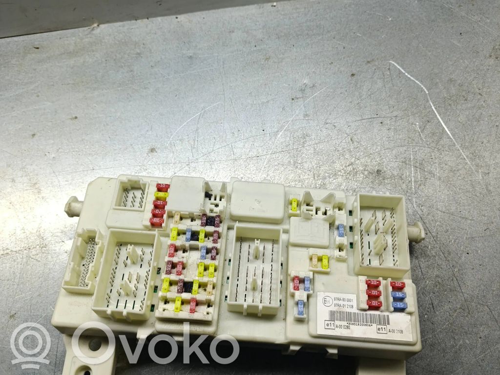 Módulo de fusible   8M5T14014,8M5T14014CUC