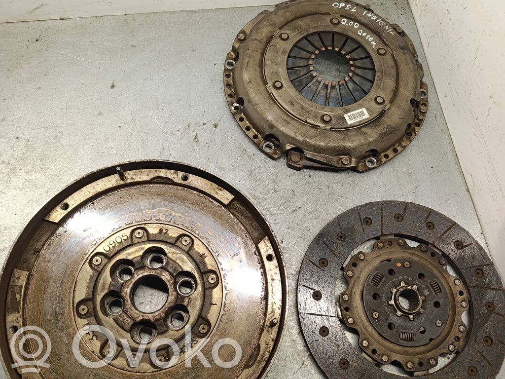 Opel Insignia A Sankabos komplektas 