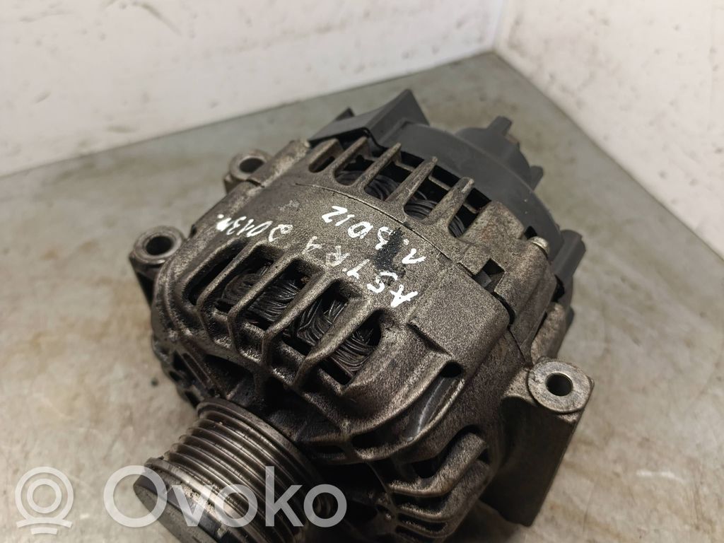 Opel Astra J Generator/alternator 