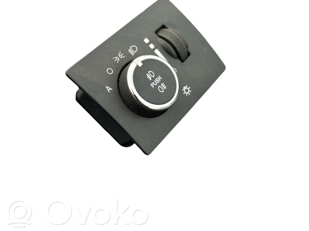 Jeep Grand Cherokee Light switch 
