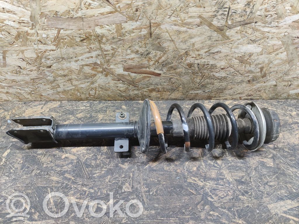 Dacia Duster Amortiguador trasero con muelle espiral 