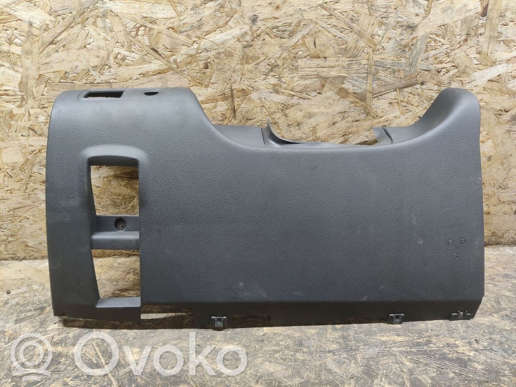 Element deski rozdzielczej / dół   001711820,AHW59821
