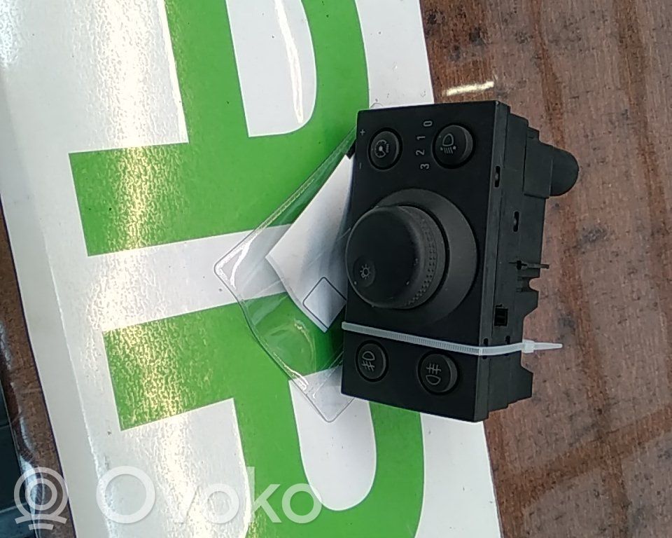 Opel Vectra C Light switch 