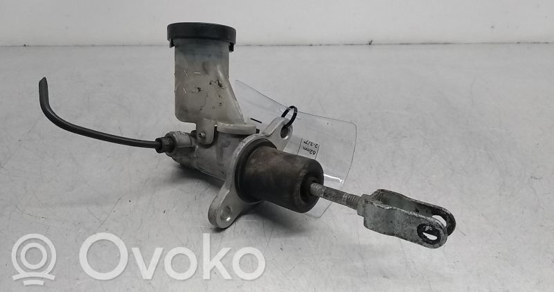 Cilindro maestro de embrague